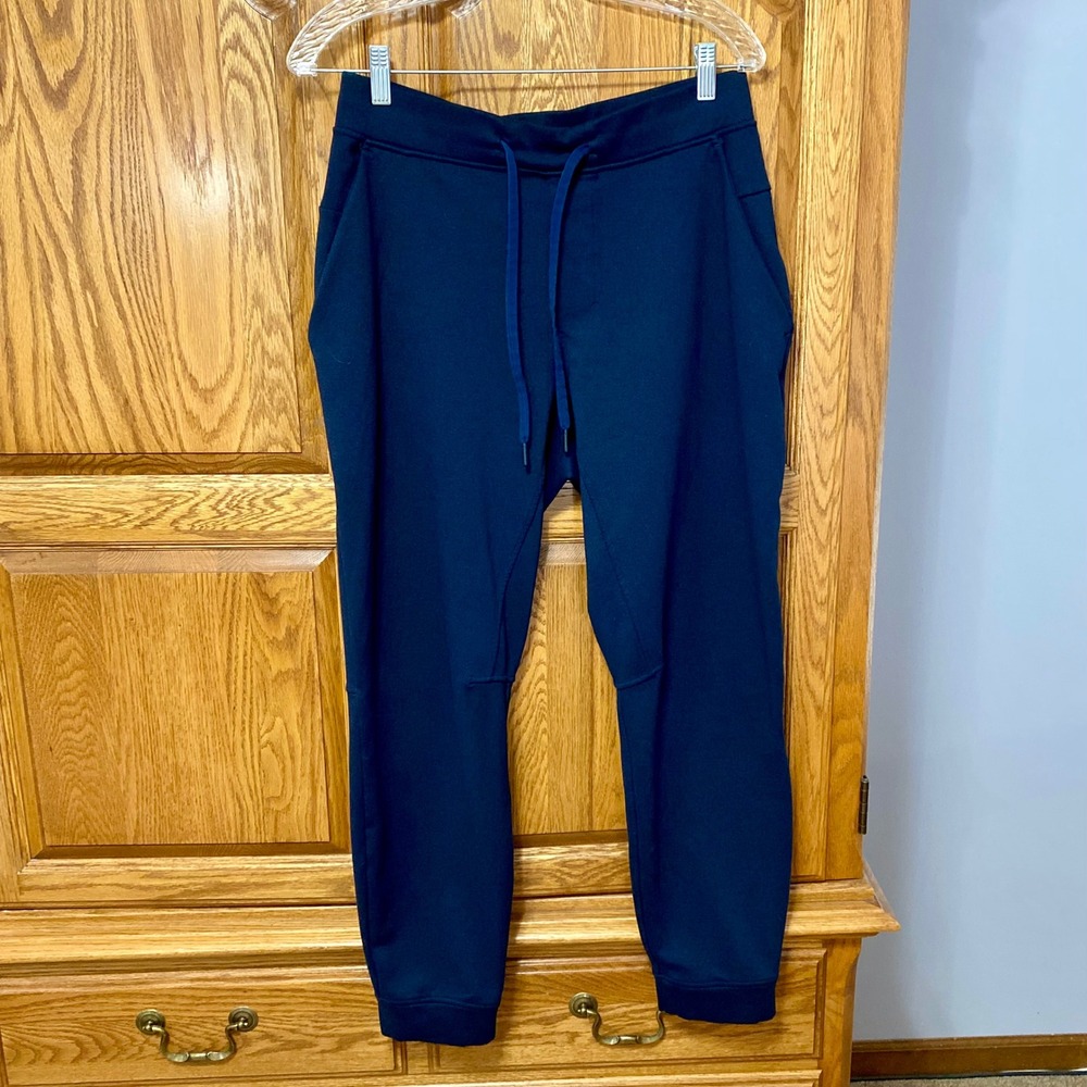 Lululemon ABC Jogger Warpstreme Mens Medium M True Navy Blue Pants Athletic Gym